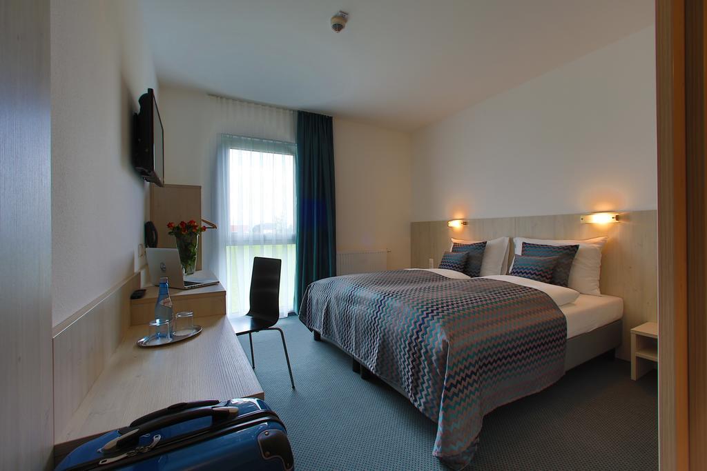 Best Sleep Hotel Spielberg Bei Knittelfeld Zimmer foto